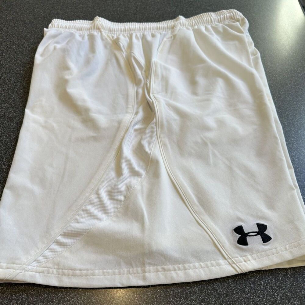 NEW White Under Armour Shorts 8 inch